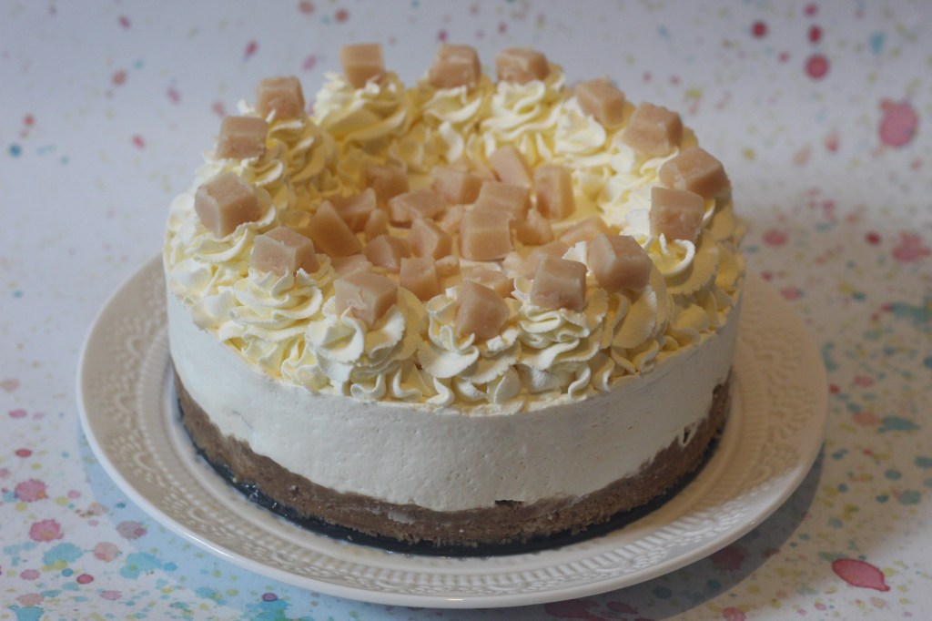 no bake tablet cheesecake from a spoonful of vanilla -- fancy comma blog