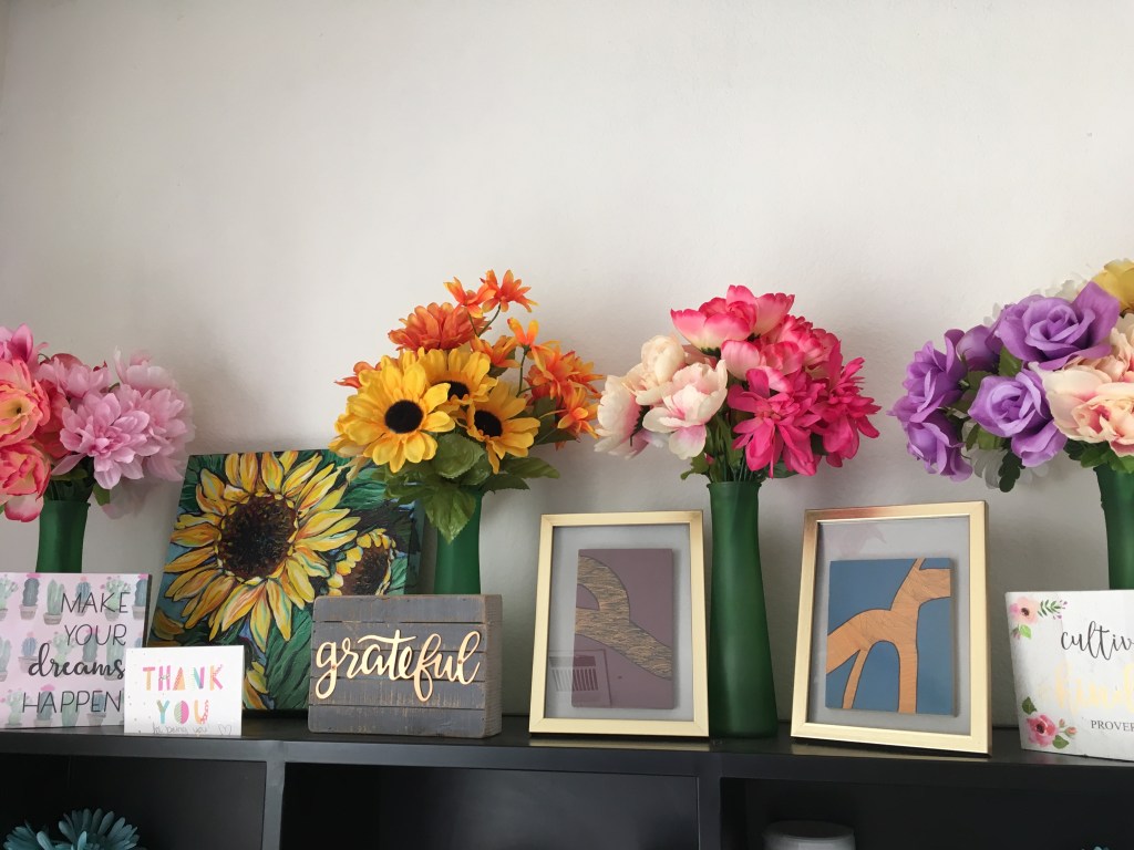 photo of sheeva azma's workspace decor